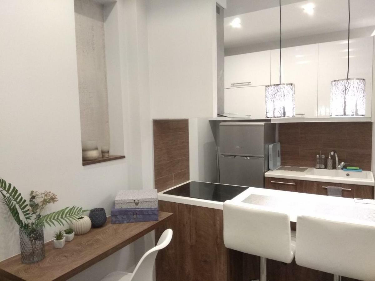 Flow - White Tower Two Bedroom Suite Салоники Экстерьер фото